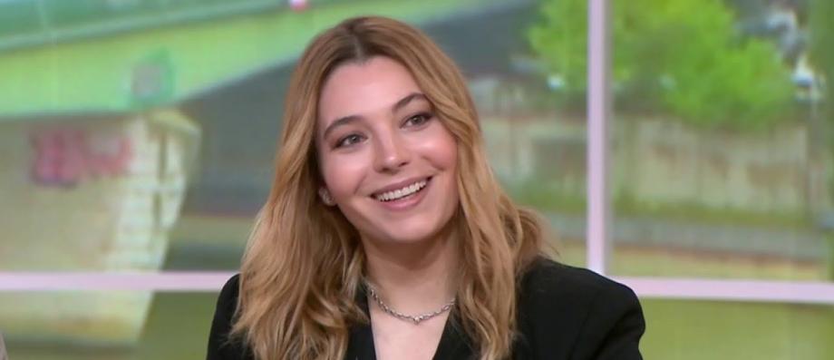 Après Soprano, Kev Adams, Vianney et Mika, c'est la chanteuse Santa, récompensée pour son album "Recommence-moi" a été choisie comme marraine du Téléthon (LCI)