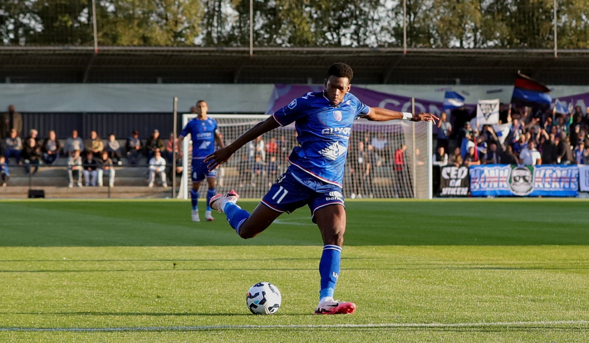 L'US Concarneau engrange de suite une victoire face à Quevilly Rouen - concarneau - football