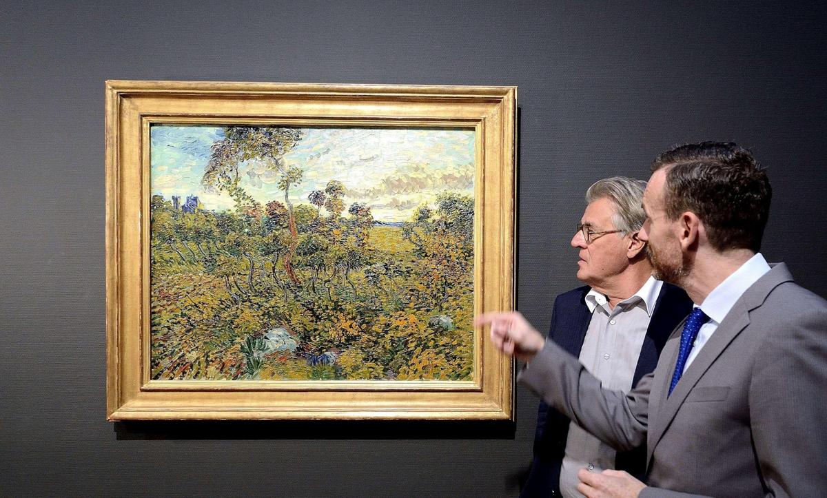 en 2013, l’authentification de « Coucher de soleil à Montmajour » de Van Gogh