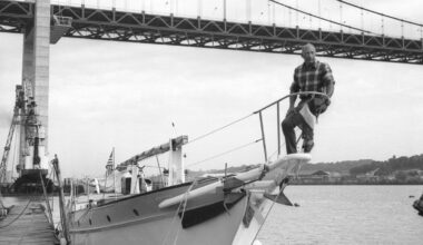 Un voilier « extraordinaire », le « Yankee », faisait escale au port de plaisance de Bordeaux, en 1967
