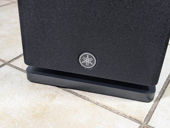 Yamaha True X Surround 90A // Source : Sylvain Pichot - Frandroid