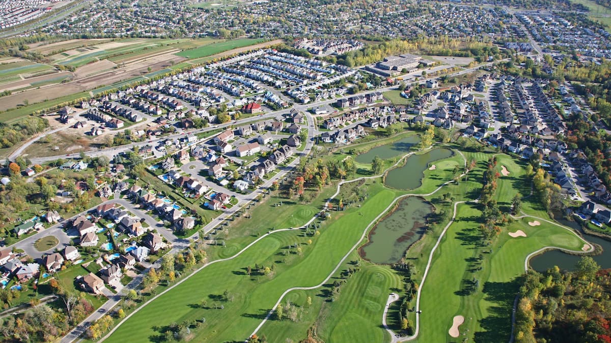 Vers un parc d'envergure sur un terrain de golf à Laval