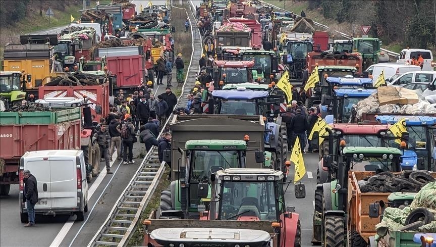Accord UE-Mercosur : les agriculteurs français dans la rue contre des importations jugées « aberrantes »