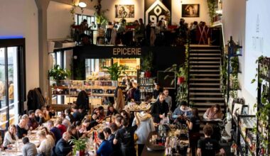 Avec 350 couverts et 730 m², le plus grand restaurant bio de France est à Lyon