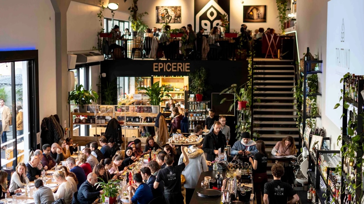 Avec 350 couverts et 730 m², le plus grand restaurant bio de France est à Lyon