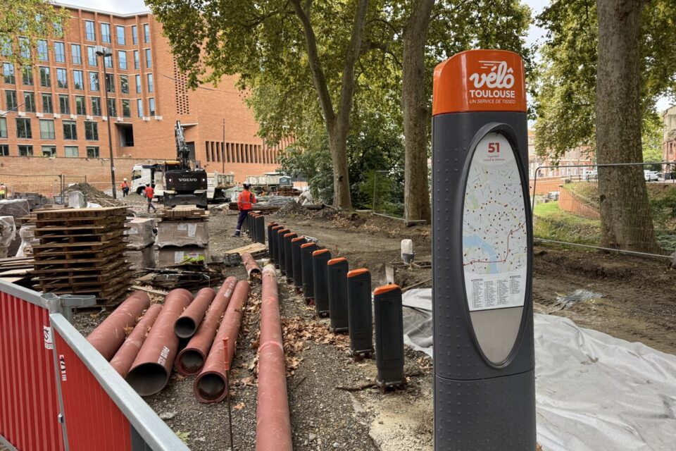 Une station vélÔToulouse est en cours d'installation. 