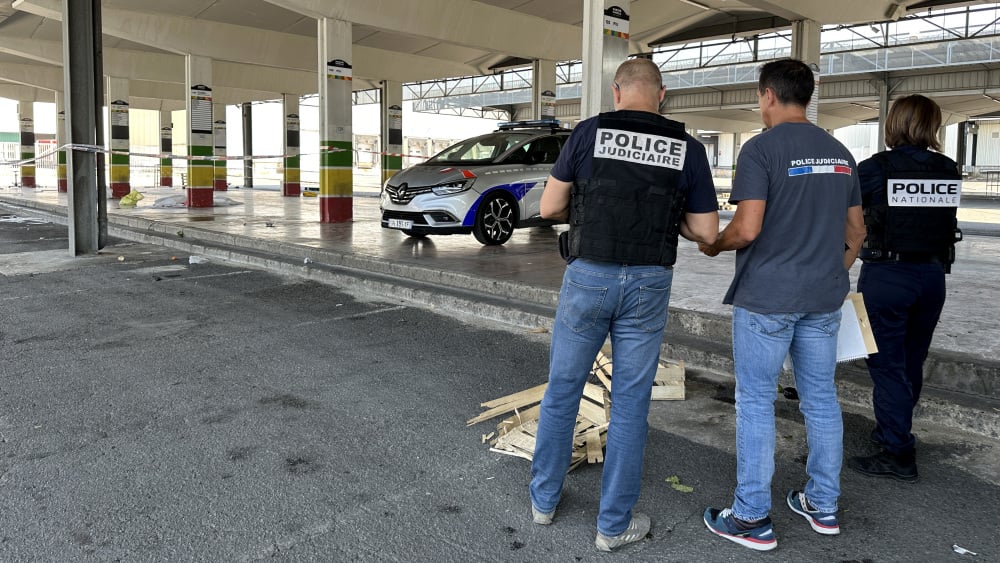 deux suspects arrêtés, dont un mineur