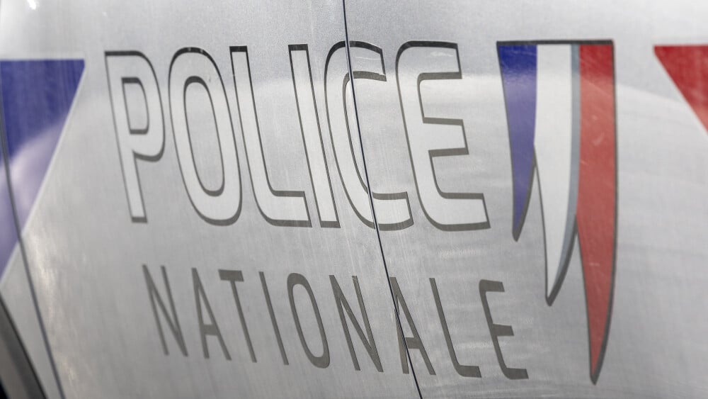 Un adolescent de 16 ans poignardé à mort près de Lyon