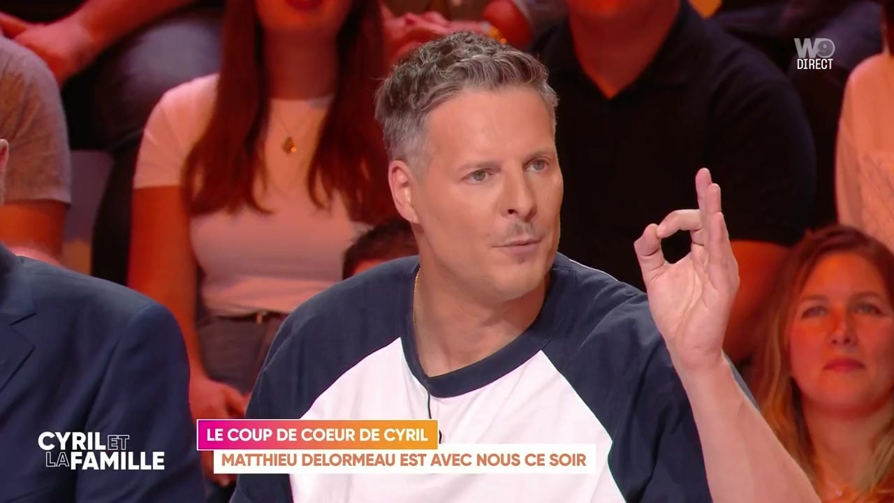 Matthieu Delormeau de retour dans TBT9 après avoir accusé Gilles Verdez “d’homophobie” et l’ambiance est pesante