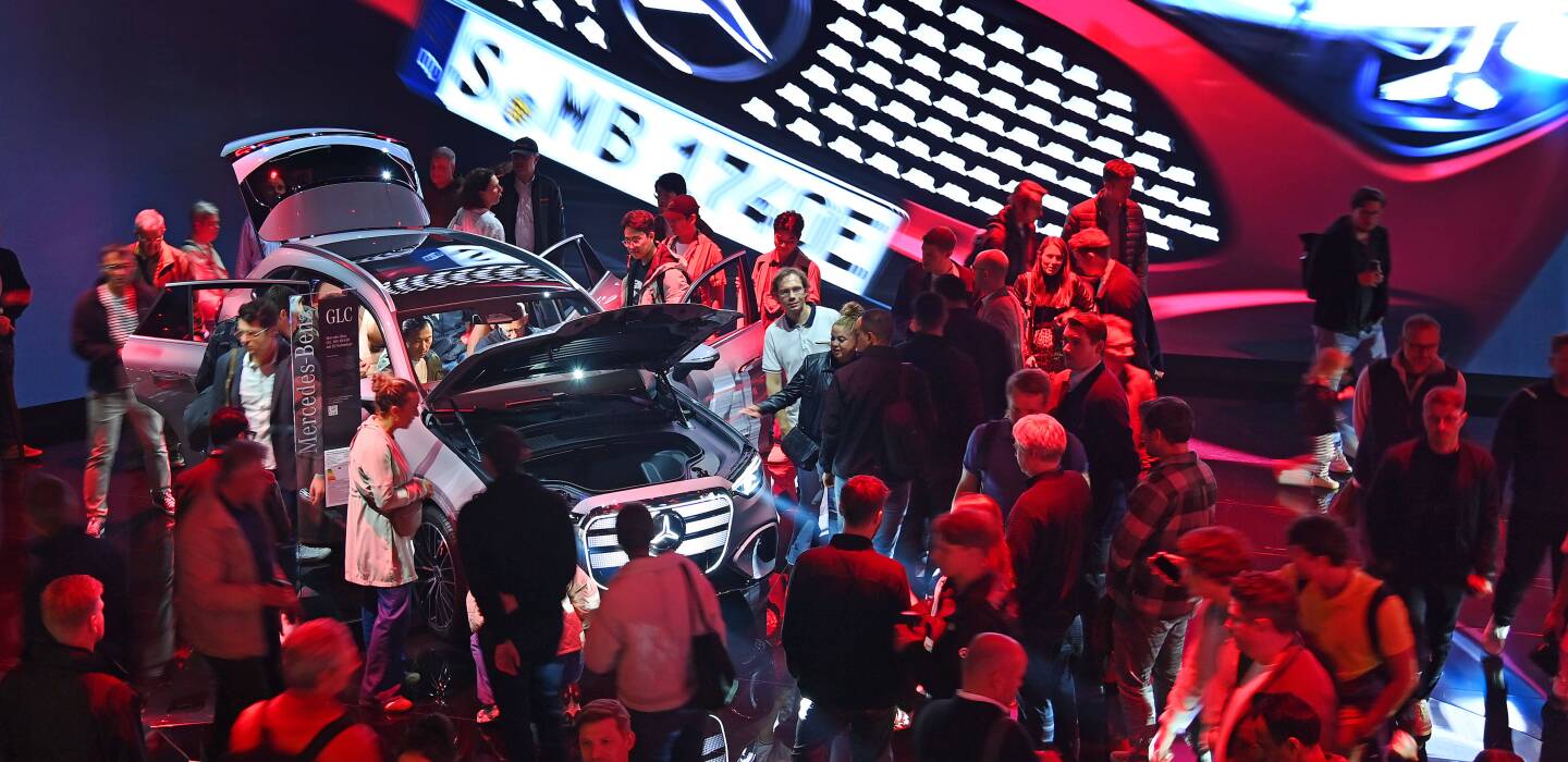 Allemagne : constructeurs et conservateurs bataillent contre l'interdiction du moteur thermique