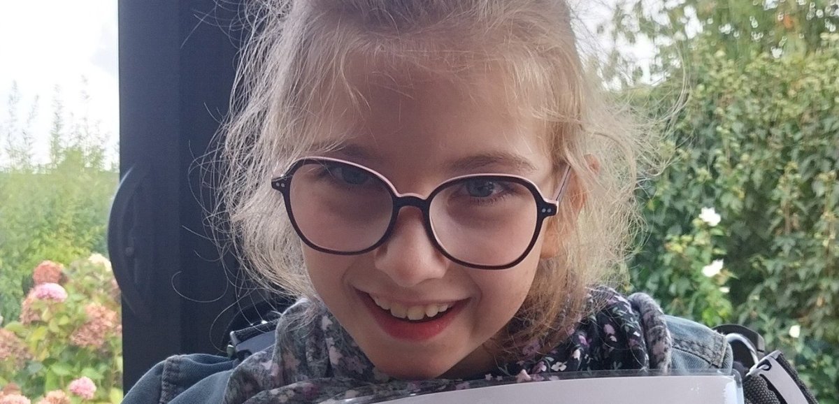 People. L'incroyable vœu d'Adèle, 10 ans et atteinte de paralysie cérébrale, exaucé par Julien Doré au Zénith de Rouen
