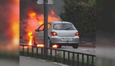 EN IMAGES. Un véhicule en feu perturbe la circulation dans ce quartier de Toulouse