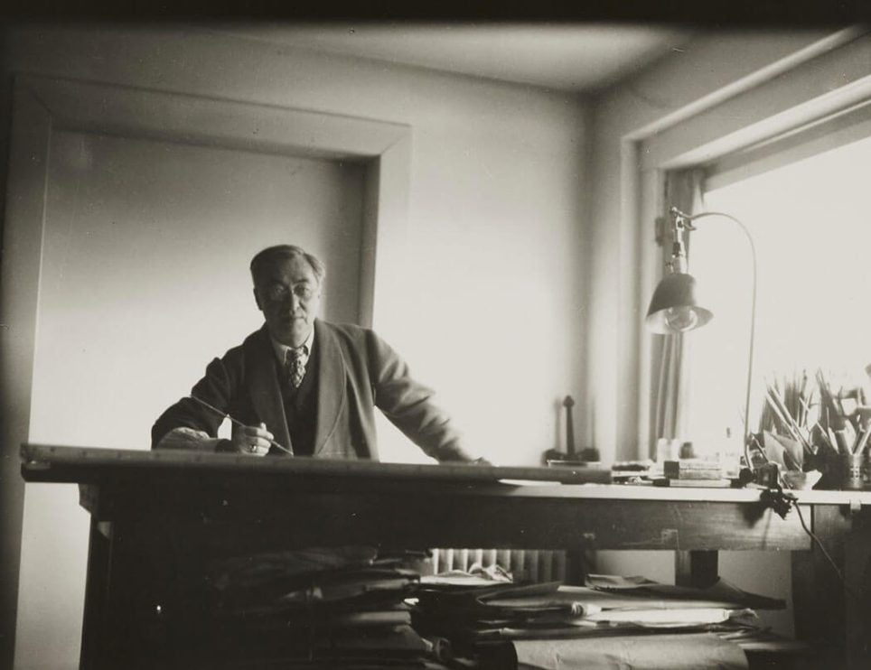 Vassily Kandinsky dans son appartement à Neuilly