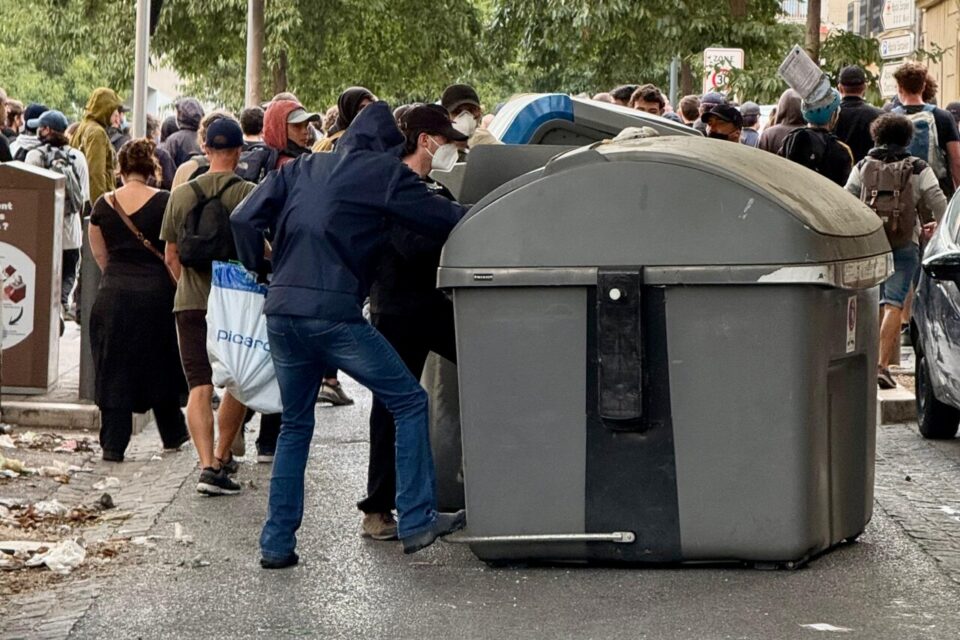Des blocages sont en cours dans le centre-ville de Marseille.