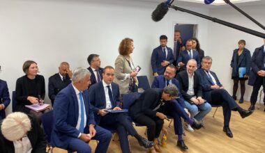 DIRECT. Sébastien Lecornu s'entretient avec des médecins en Saône-et-Loire pour son premier déplacement en tant que Premier ministre