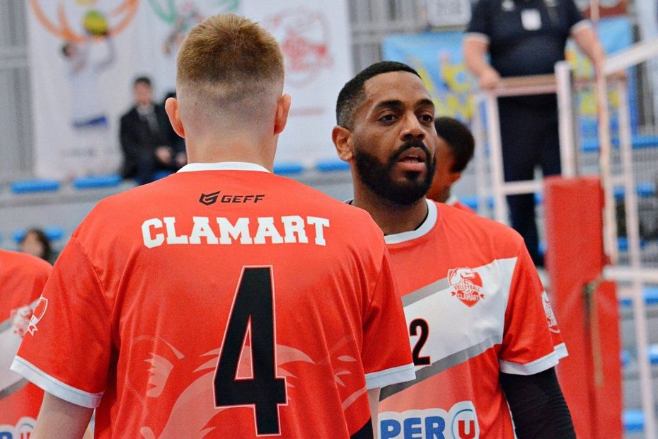 après des cris de singe lors d'un match de volley-ball, l’Antillais Yoni Viotty Rose dénonce la faiblesse des sanctions