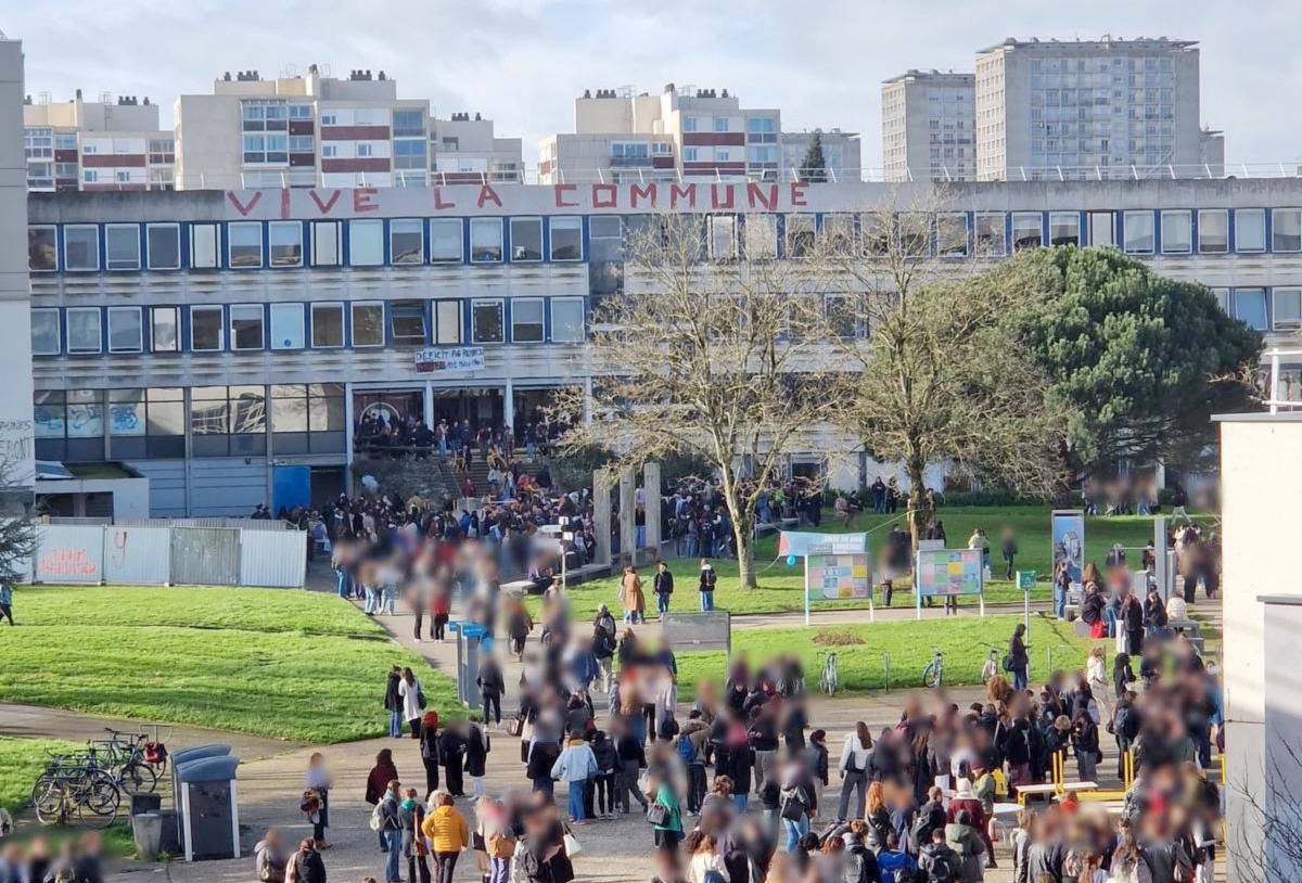 des centaines d'étudiants en assemblée générale à Rennes pour le 10