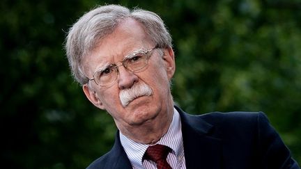 John Bolton, l'ex-conseiller à la sécurité nationale de Donald Trump lors de son premier mandat, à Washington, le 1er mai 2019. (BRENDAN SMIALOWSKI / AFP)