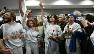 Flottille pour Gaza : les membres français de retour à Paris, les accusations de mauvais traitement se multiplient