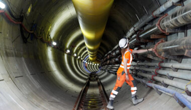 320 milliards d'euros de budget, 16800 kilomètres de nouvelles lignes... L'immense chantier de la refonte du réseau électrique en Allemagne