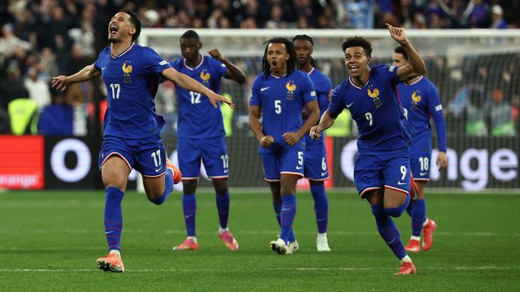 La soirée des Bleus peut se transformer en véritable fête si l’objectif de qualification pour la Coupe du monde 2026 est déjà atteint lundi 13 octobre.