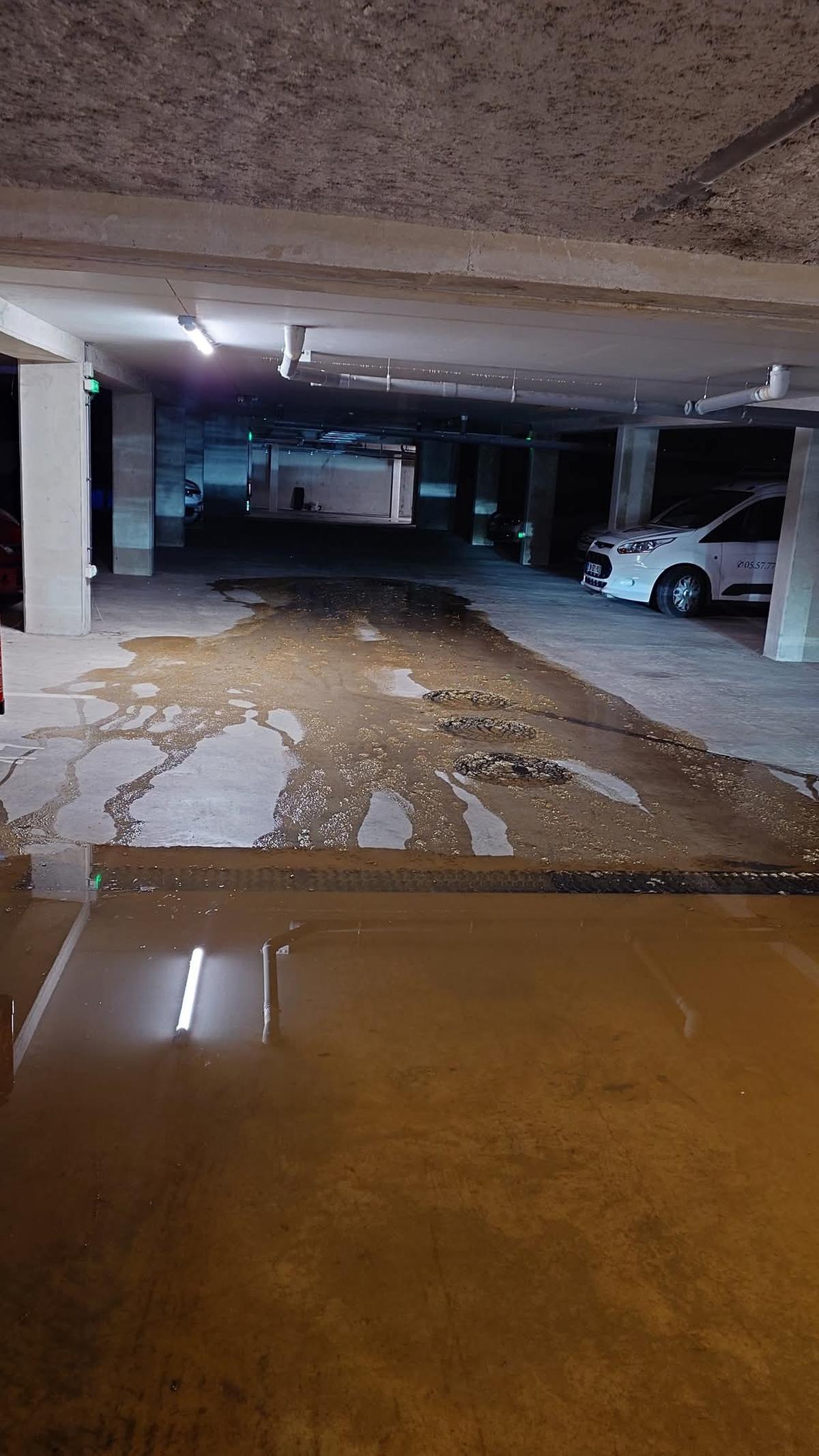 Environ un quart des places de parking ne sont plus utilisables.