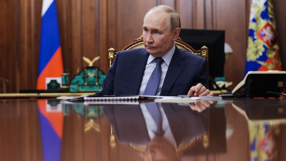 La Russie renoncera-t-elle à la guerre après de nouvelles sanctions de l'UE et des États-Unis ?