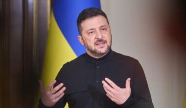 Zelensky s'entretient avec Trump et Macron sur fond de frappes russes sur les infrastructures énergétiques ukrainiennes