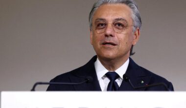 Kering bondit en Bourse après l’annonce de la cession de sa division beauté à L’Oréal