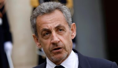 Nicolas Sarkozy visé par une plainte d’avocats pour « outrage » et « atteinte à l’autorité de la justice »