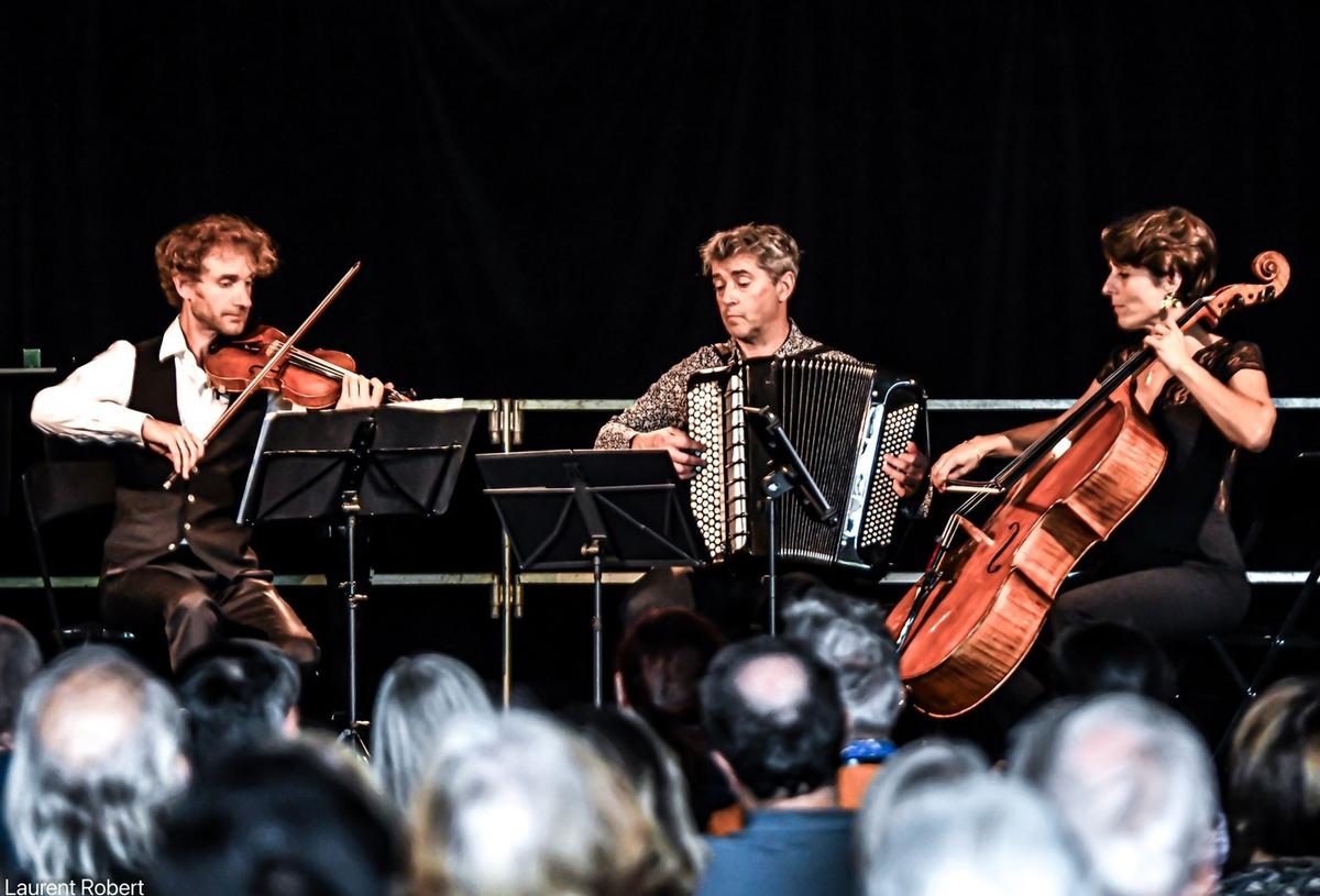 Le Trio Evea de Jean-louis Constant, Bruno Maurice et Marianne Muglioni (de gauche à droite).
