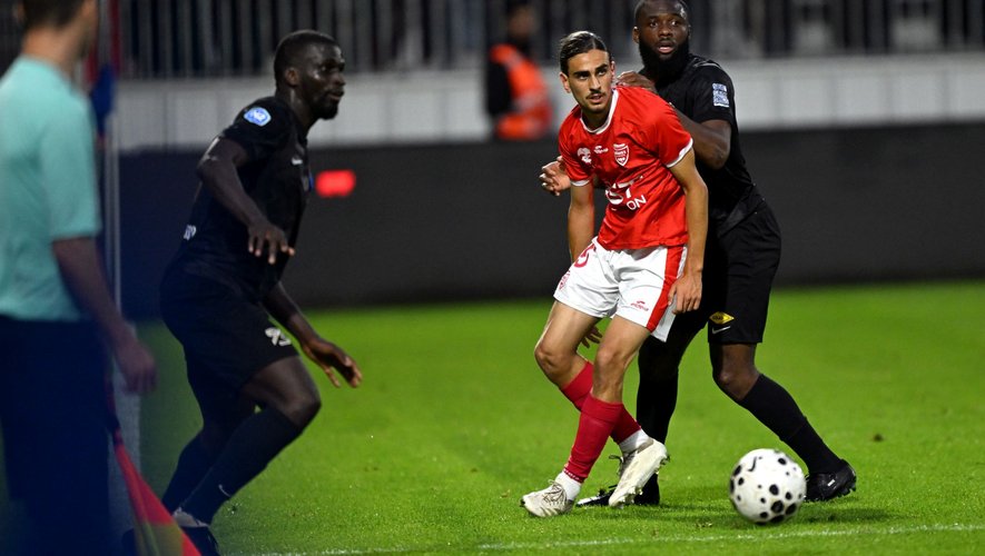 Nîmes Olympique : une suspension et des incertitudes avant la réception de Créteil