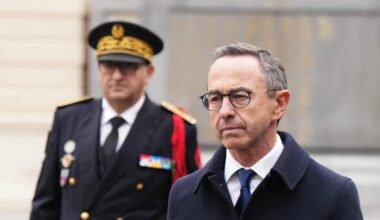 Les Républicains et le MoDem font monter la pression avant la formation du gouvernement ; Olivier Faure se dit prêt « à la censure » si « la donne ne change pas »