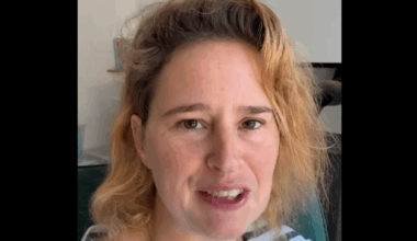 Elodie Poux visée par un colis piégé, l’humoriste répond avec beaucoup d’ironie