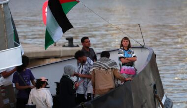 Greta Thunberg dit avoir été maltraitée en prison en Israël