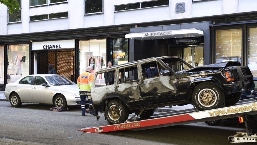 Cambriolage à la voiture-bélier chez Chanel près des Champs-Élysées : deux suspects interpellés, une partie du butin retrouvée