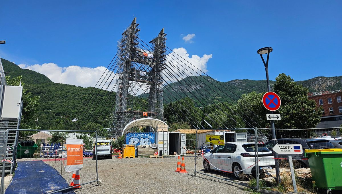 Grenoble : le chantier du pont d'Oxford terminé en avance, la circulation rouverte de jour comme de nuit