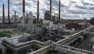 Allemagne: les commandes industrielles déçoivent de nouveau en août