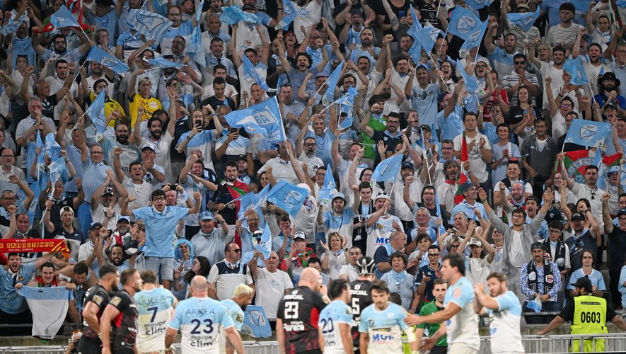 VIDEO. Stade Toulousain : "Des doigts d’honneur !" Pourquoi la vidéo d’un supporter de Bayonne lors du match contre Toulouse fait beaucoup réagir