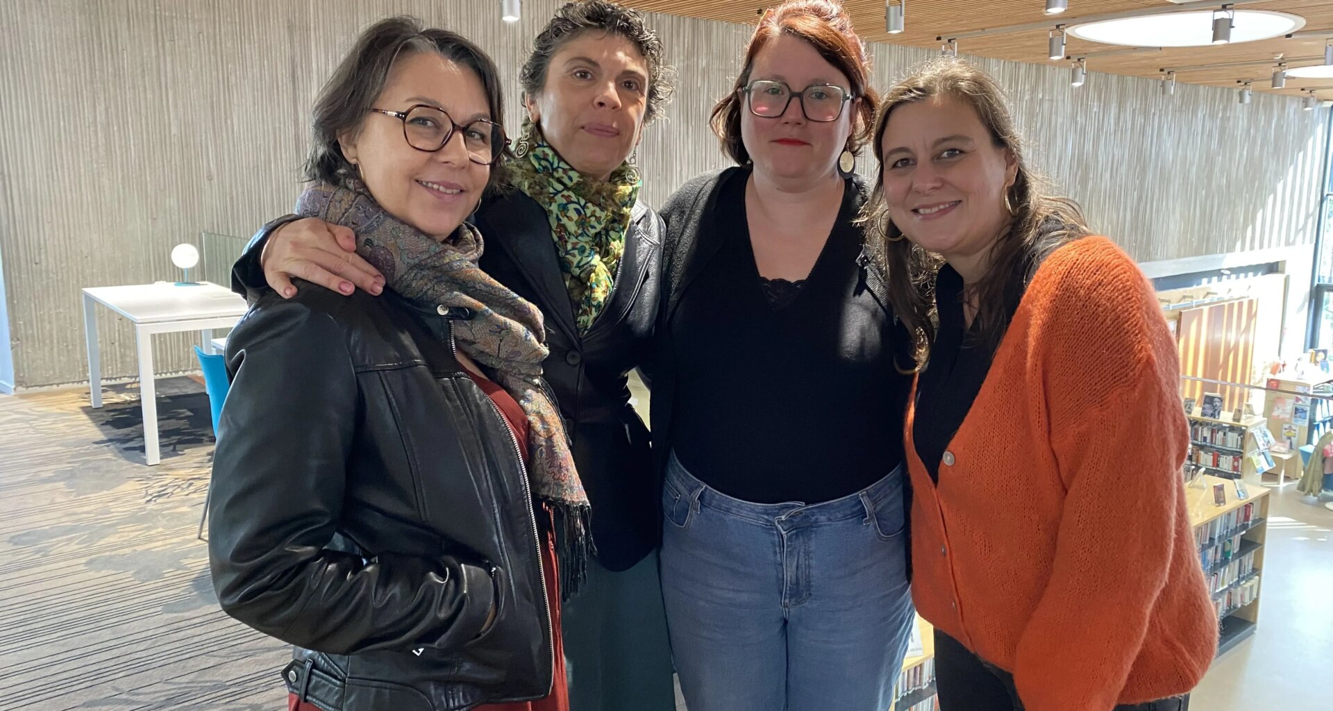 Rennes : des femmes atteintes d'un cancer dansent ensemble