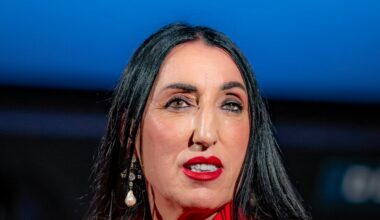"J’ai de super belles jambes", Rossy de Palma se confie sur sa vie, sur l’art et sur le cinéma à Cinespaña