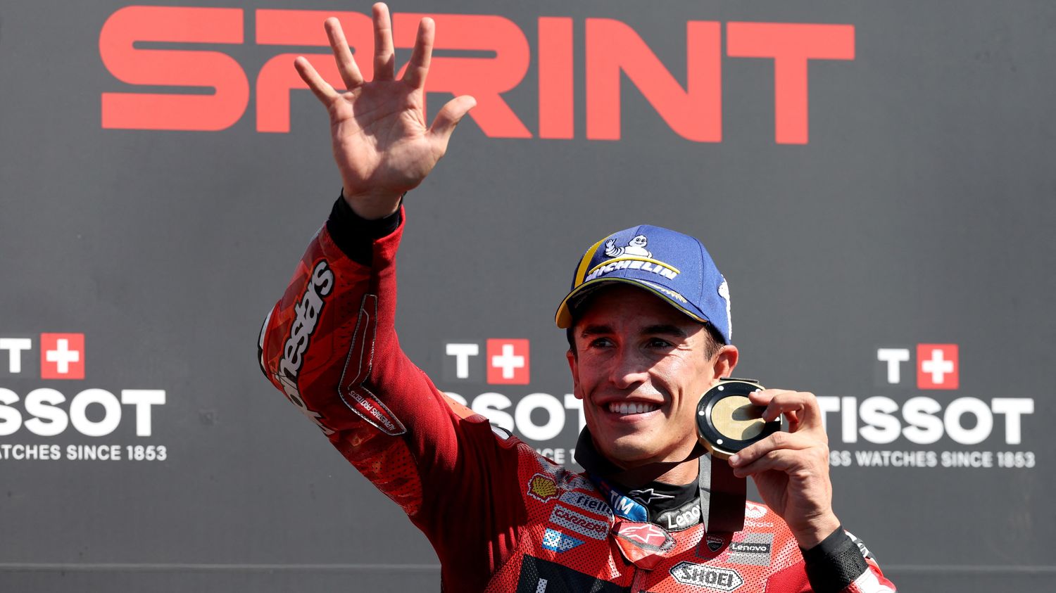 Marc Marquez remporte le sprint devant Fabio Quartararo en Catalogne