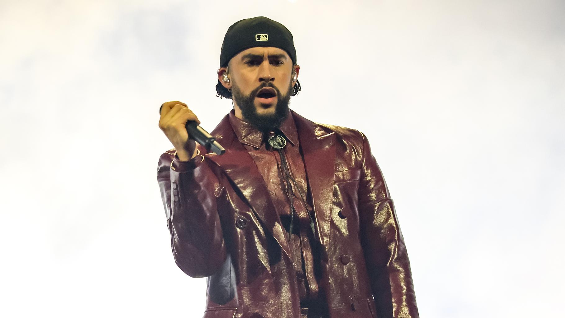 Pour contrer le Super Bowl de Bad Bunny, l’asso de Charlie Kirk veut un spectacle « 100 % américain »