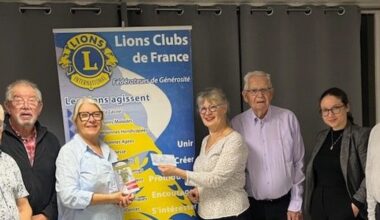Carcassonne. Remise de chèque du Lions Clubs de France