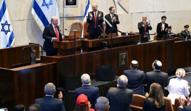 Devant une Knesset enthousiasmée, Donald Trump exalte son rôle de faiseur de paix et promet « espoir, harmonie, opportunité » au Moyen-Orient