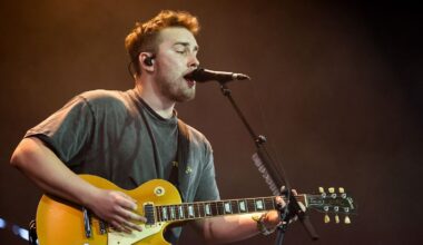 Le chanteur britannique Sam Fender remporte le prestigieux Mercury Prize 2025