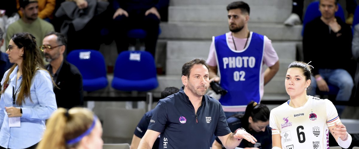 "Il y a un gros potentiel mais il faut qu’on arrive à lâcher les chevaux" : la réaction du coach Simondet après la victoire des Béziers Angels à domicile