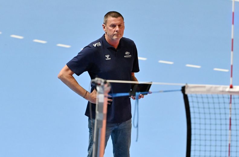 Duflos, qui attaque sa quatrième saison comme coach des Spacer’s, espère que son équipe "pourra se mêler à la lutte".