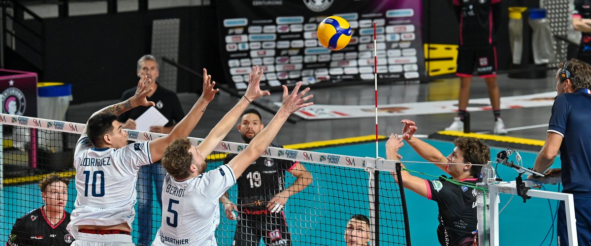 Volley-ball – SpikeLigue : Narbonne fait le spectacle pour sa première de la saison à domicile face à Toulouse