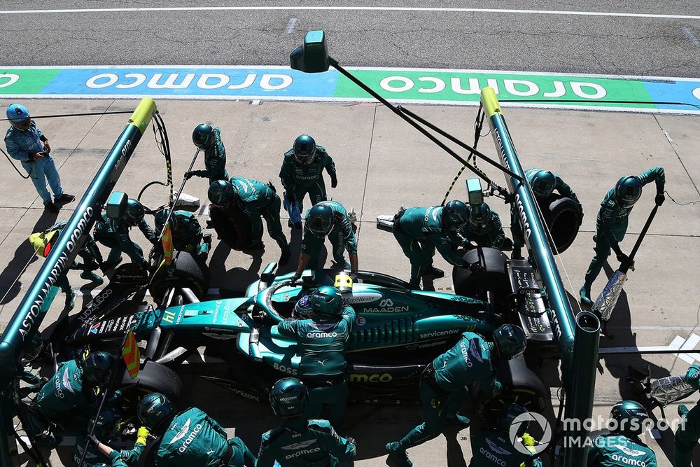 Fernando Alonso, Aston Martin Racing